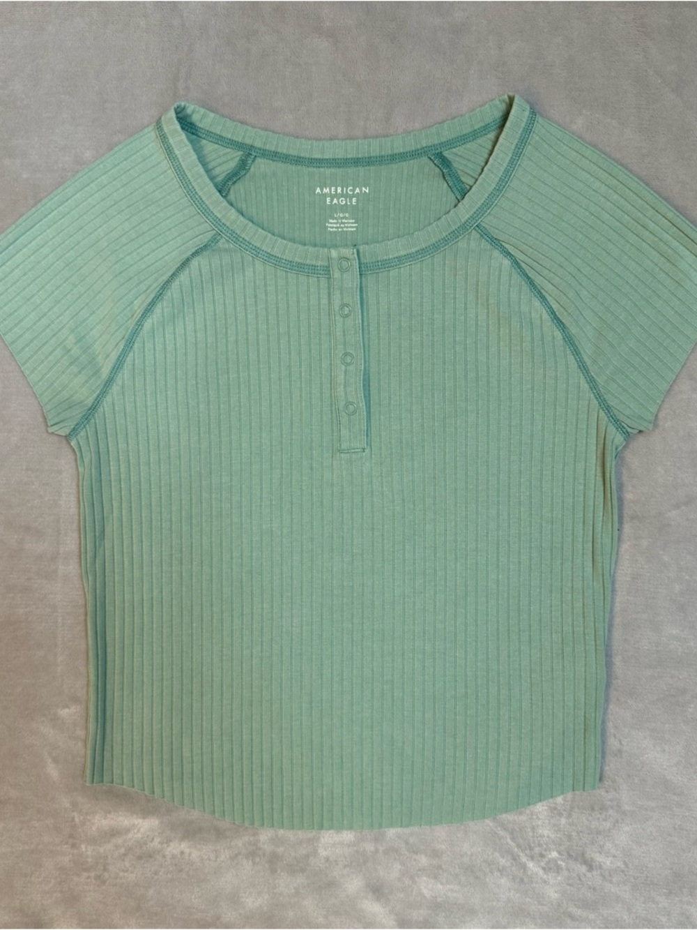 American Eagle Shirt